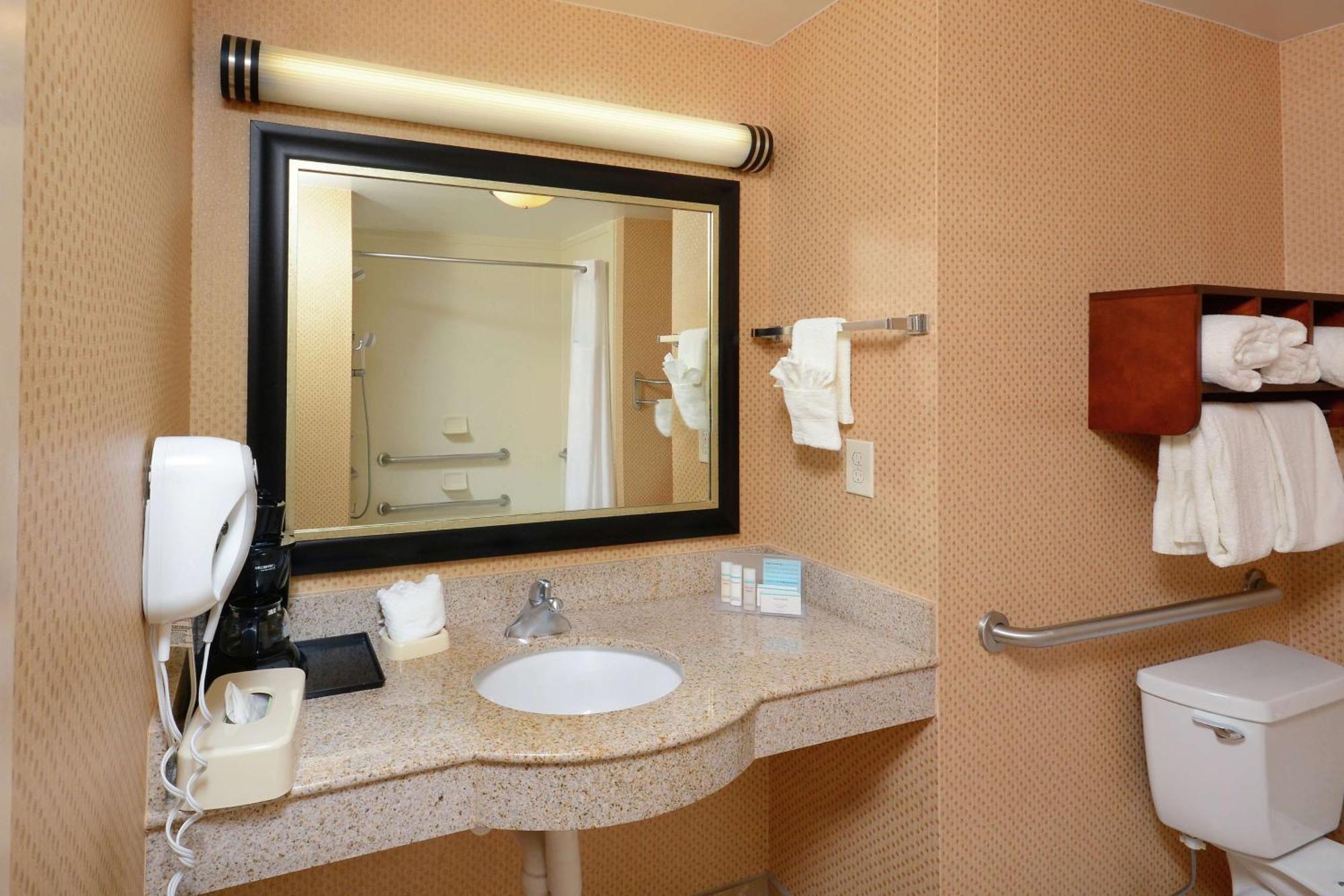 Hampton Inn & Suites Huntersville Kültér fotó