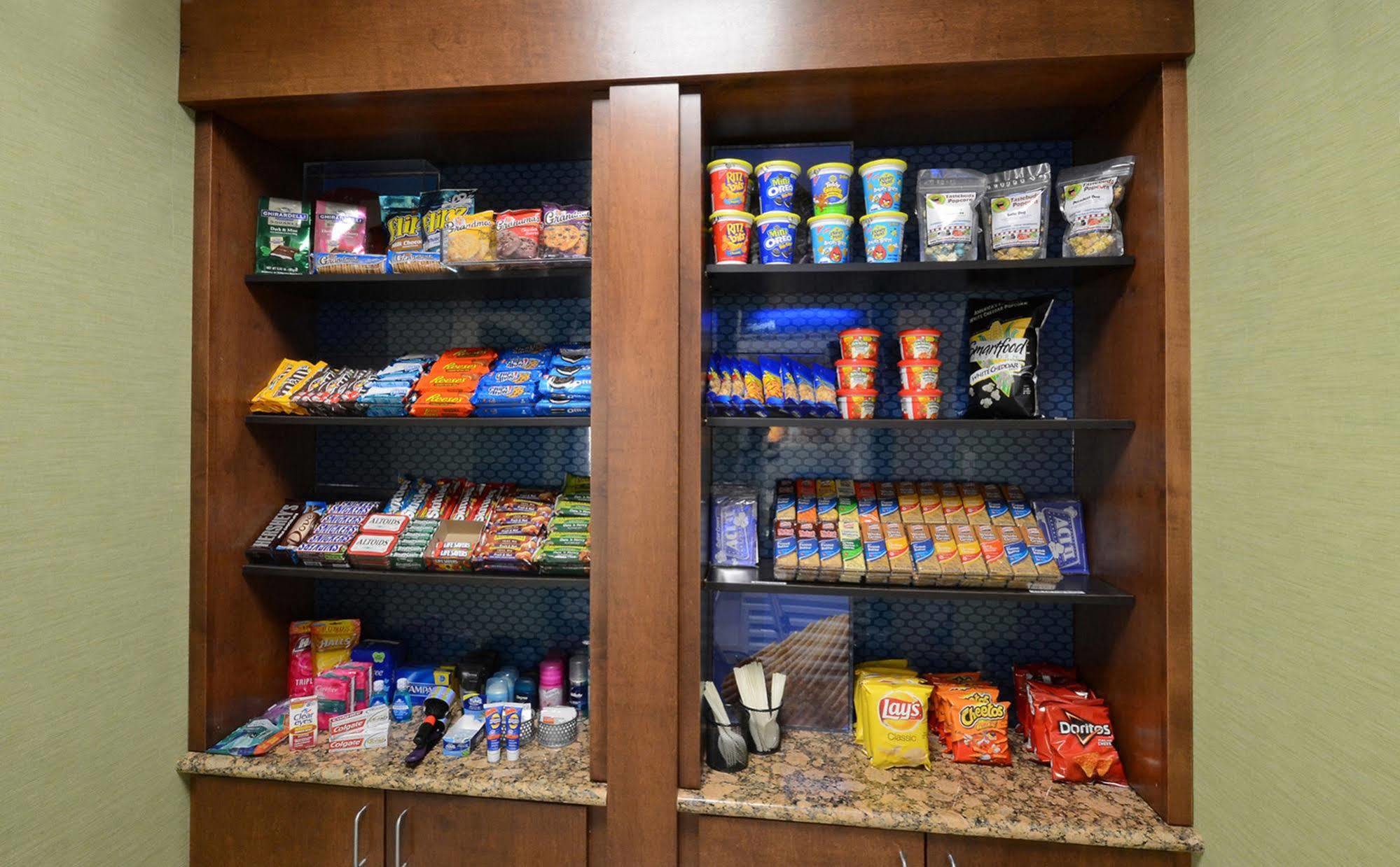 Hampton Inn & Suites Huntersville Kültér fotó