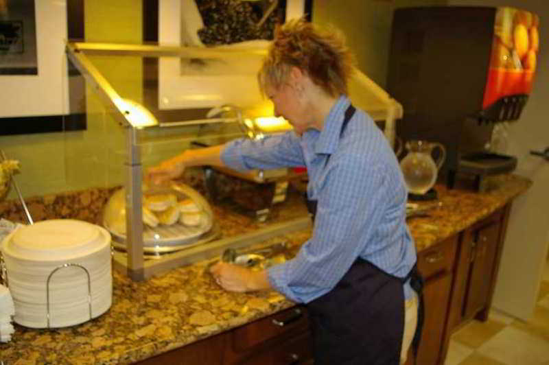 Hampton Inn & Suites Huntersville Étterem fotó
